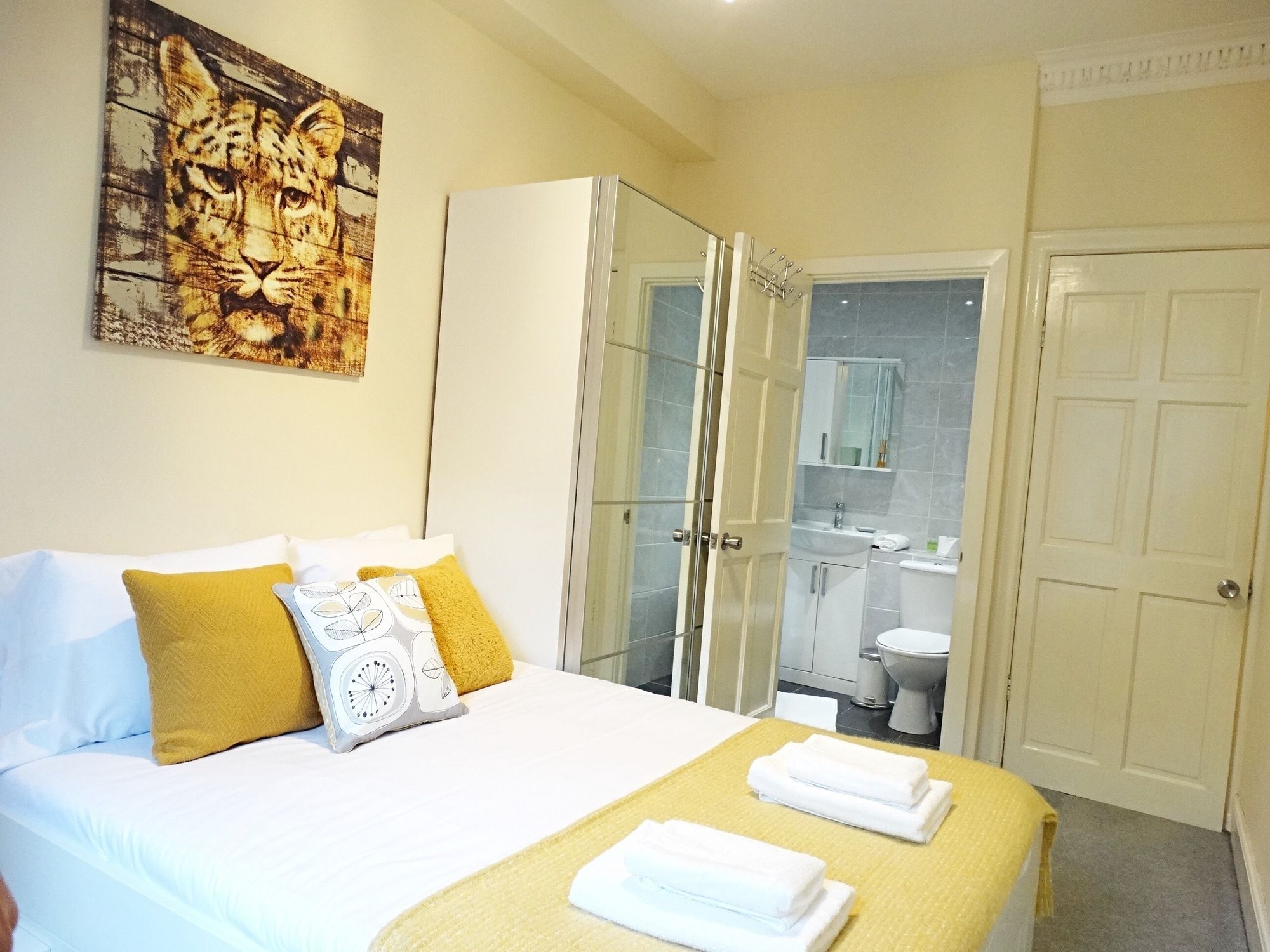 Cdp Apartments - Kelvinhall Glasgow Zewnętrze zdjęcie