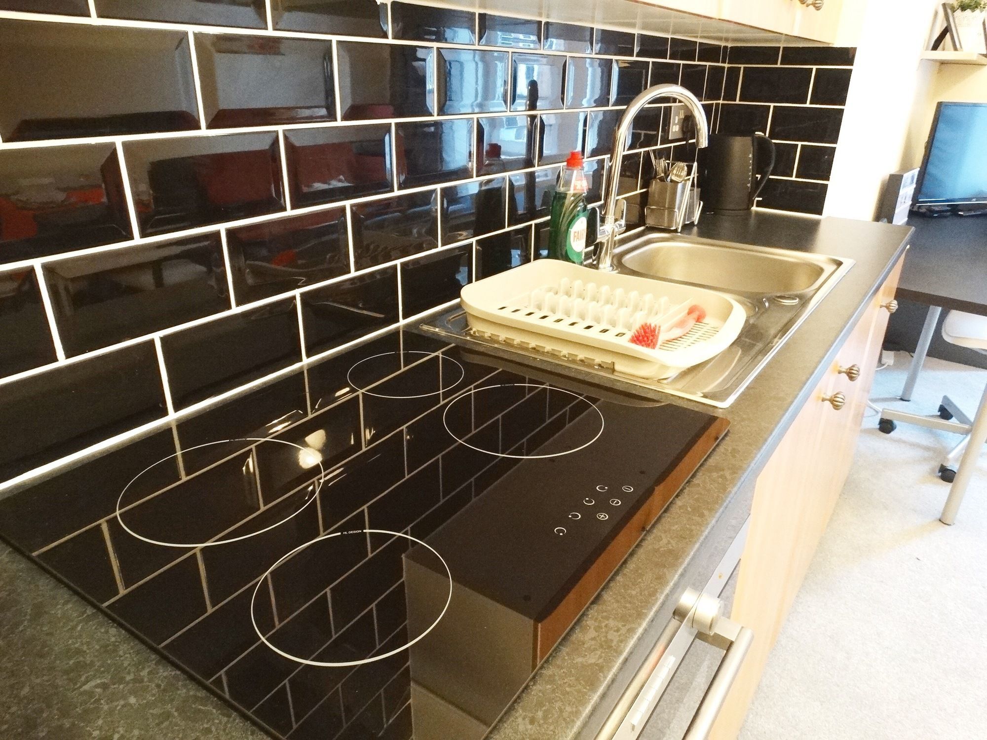 Cdp Apartments - Kelvinhall Glasgow Zewnętrze zdjęcie